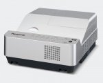Ultrakurzdistanz- Beamer Panasonic PT-CW230E / CX200E