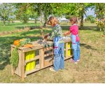 Betzold große Outdoor-Kinderküche Küche in Aktion 2 (Zoom)