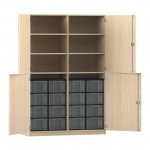 Flexeo Schrank, 16 große Boxen, 6 Fächer, Mittelwand, 4 Halbtüren Ahorn honig mit Boxen transparent (Zoom)