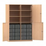 Flexeo Schrank, 16 große Boxen, 6 Fächer, Mittelwand, 4 Halbtüren Buche hell mit Boxen transparent (Zoom)