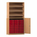 Flexeo Schrank, 3 Schrägablagen, 24 kleine Boxen, 2 Halbtüren Buche dunkel mit Boxen rot (Zoom)