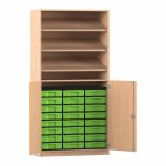 Flexeo Schrank, 3 Schrägablagen, 24 kleine Boxen, 2 Halbtüren Buche hell mit Boxen grün (Zoom)