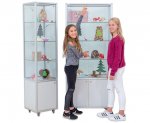 Betzold MHN Schrank-Vitrine mit Unterschrank Schrank-Vitrine in Aktion  (Zoom)