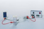 Cornelsen Experimenta Schüler-Set Brennstoffzelle: Solar-Wasserstoff-Technologie Schüler-Set Brennstoffzelle: Solar-Wasserstoff-Technologie 2 (Zoom)