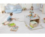 Betzold Bodenspieltisch mit Sitzbänken  (Zoom)